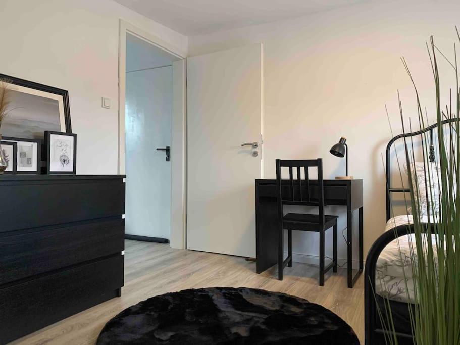 5Minuten Von Der City Entfernte Wohnung Mit Parkpl Bielefeld Dış mekan fotoğraf