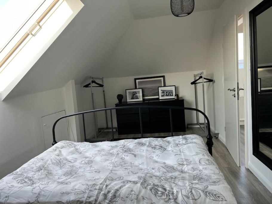 5Minuten Von Der City Entfernte Wohnung Mit Parkpl Bielefeld Dış mekan fotoğraf