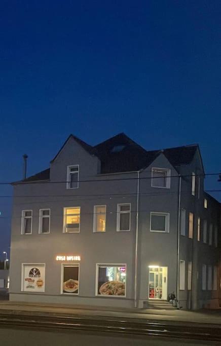 5Minuten Von Der City Entfernte Wohnung Mit Parkpl Bielefeld Dış mekan fotoğraf